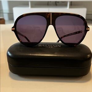 Balmain Tortoiseshell Frame Sunglasses with gray Lenses